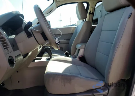 2011 Ford Escape Xlt from USA, damaged, VIN 1FMCU0D70BKB57779